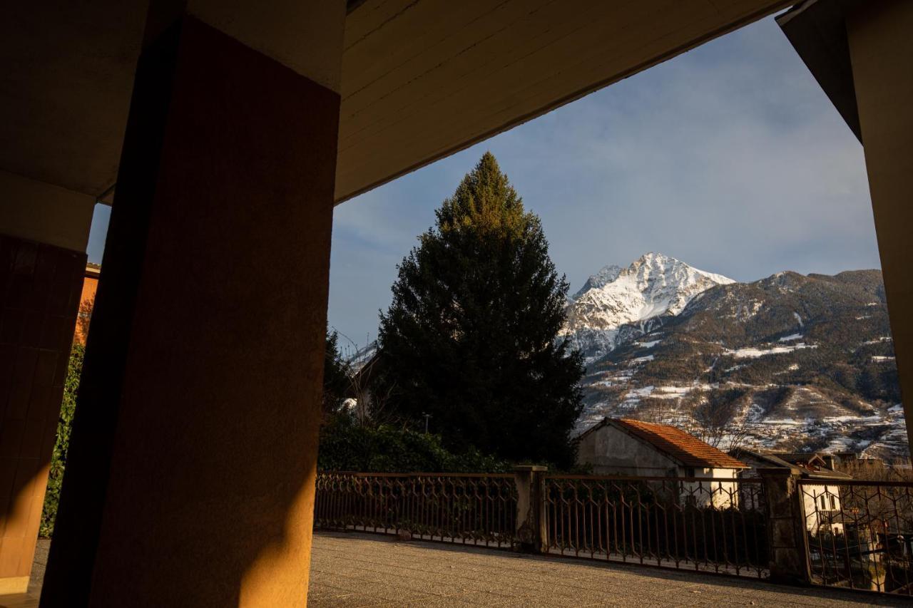 Blue Moon - Via Parigi Apartments Aosta Luaran gambar